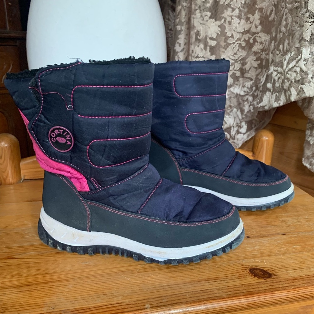 Black Pink Warm Winter Snow Boots Women Size 5 / Girls‎ 3.5